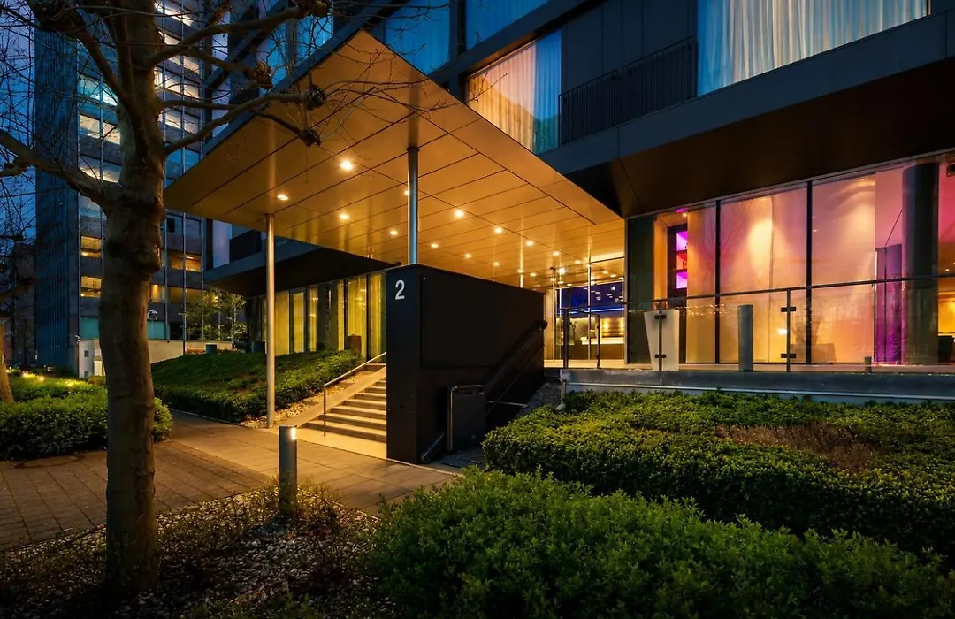 Wyndham Frankfurt Niederrad-1
