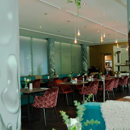 Wyndham Frankfurt Niederrad-2